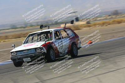 media/Oct-01-2022-24 Hours of Lemons (Sat) [[0fb1f7cfb1]]/10am (Front Straight)/